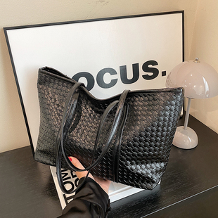 简约女士单肩大包包2026编制新款 网红大容量百搭手提托特包 潮时尚