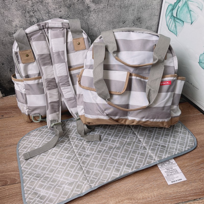 牛货外贸好质量多隔层垫子双肩包