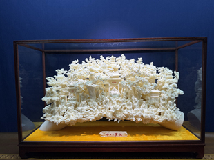 骨雕工艺大号十八罗汉如意八仙五星级高档礼品摆件配套红木玻璃罩