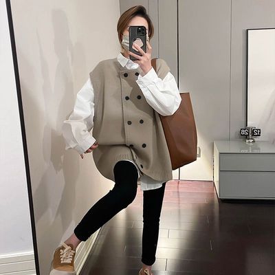 美拉德欧货高级感棕色高领针织马甲背心女秋冬季毛衣叠穿外搭上衣