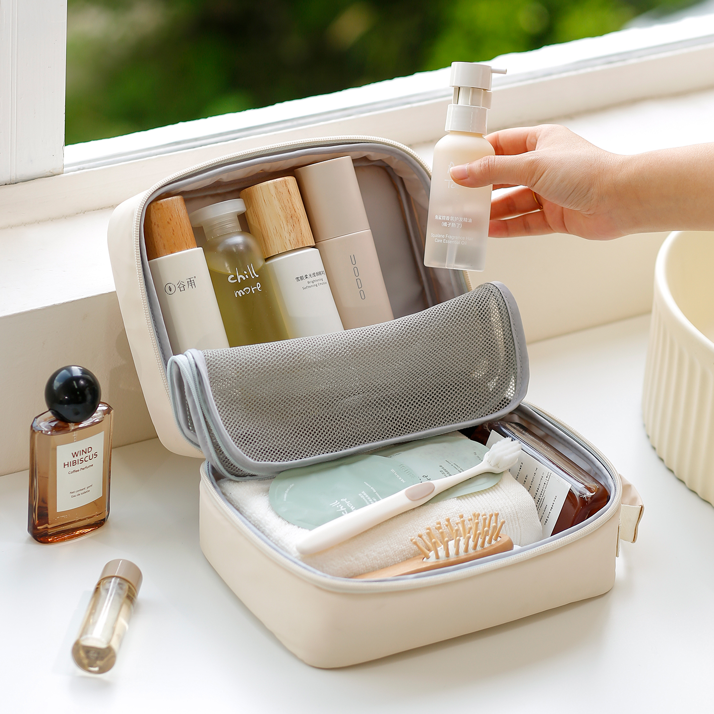 小红书推荐化妆包防水分区洗漱包
