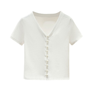 RM7196#小个子夏季新款名媛小香风设计感小众时尚百搭V领珍珠扣T恤女