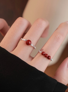 红色珠珠碎银子戒指女