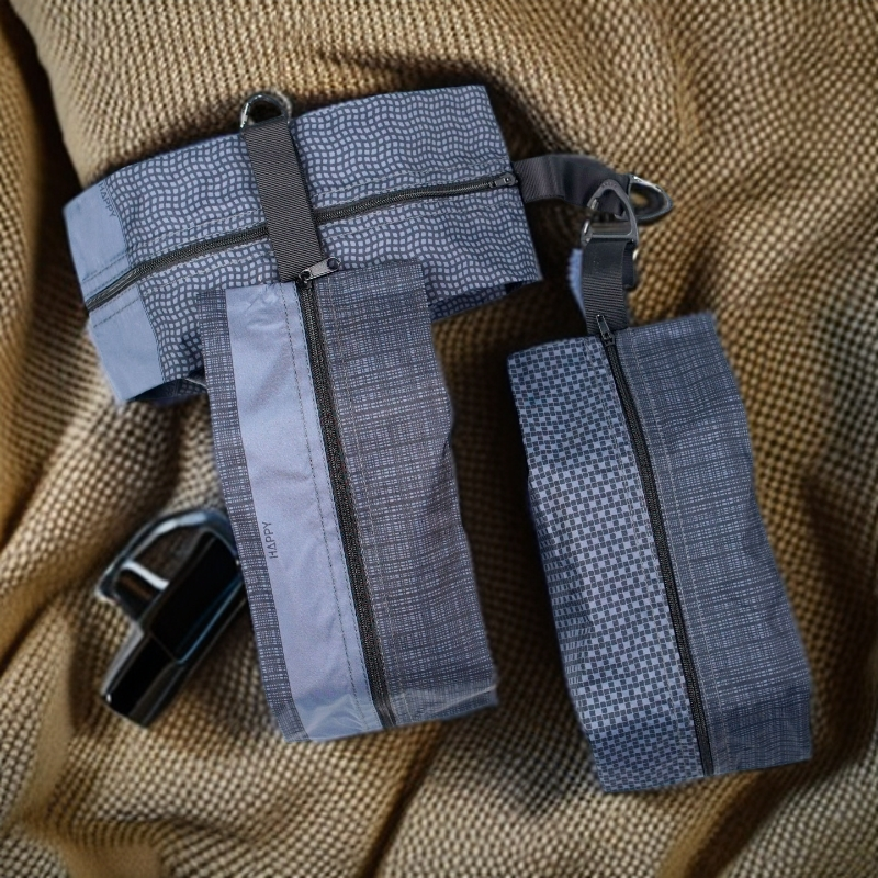 挂扣便携单拉链顺滑轻量收纳包