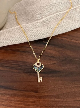 轻奢小众钥匙项链贝壳锁骨链女
