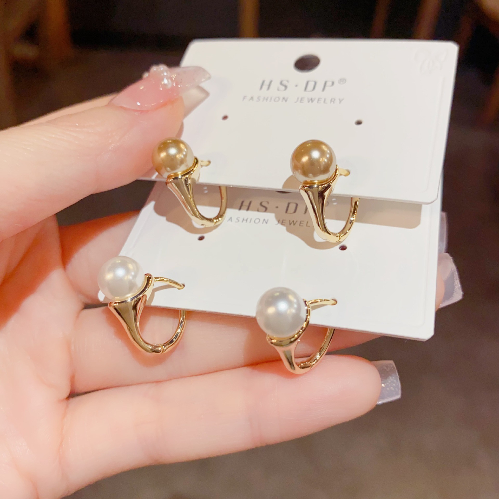 简约珍珠耳扣日常新款爆款高级感耳环小巧精致小众耳钉百搭耳饰女,饰品/流行首饰/时尚饰品新,耳钉,淘宝优惠券,粉丝福利购,淘宝优惠卷