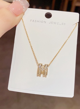 锁骨链吊坠项链H字母高级感法式