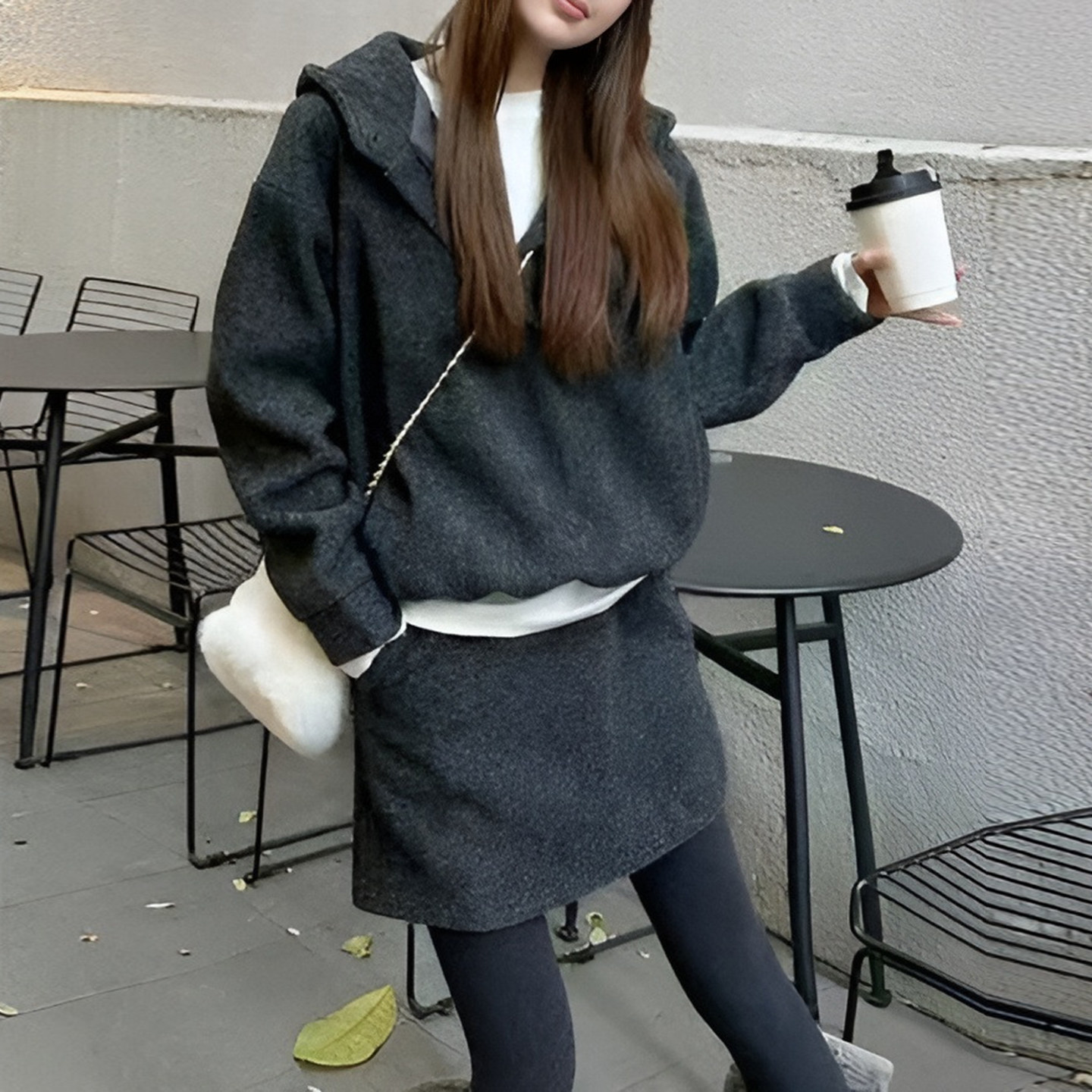 2026冬季新款高级感时尚洋气保暖连帽卫衣女显瘦优雅半身裙两件套