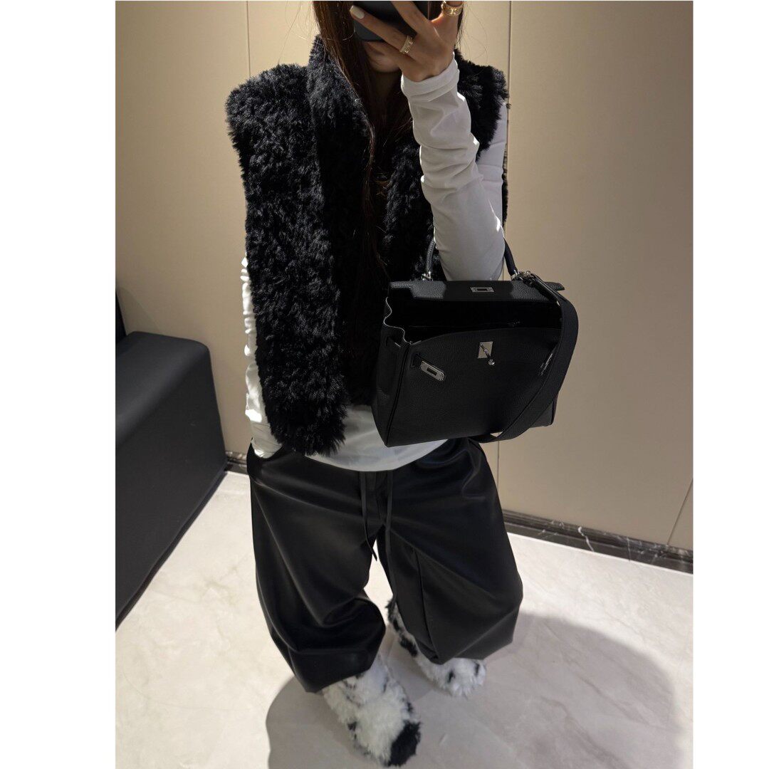 新款上新穿搭博主百搭女装时髦宽松立领不挑人毛毛皮草上衣秋冬款