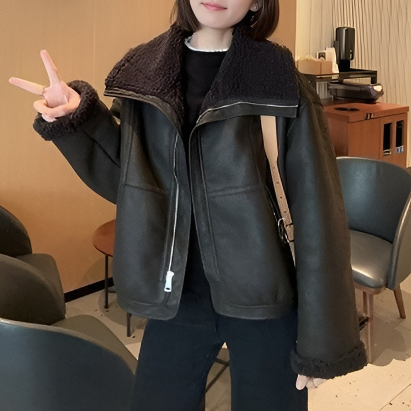 夹克外套软糯pu翻领保暖上衣女