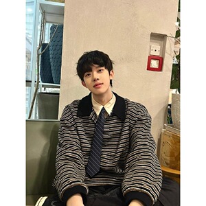 【81】5两件条纹polo衫卫衣男领带衬衫领外套A079-WY332-P70图片