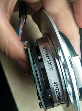 伺服编码器人R11G4113CC 功能包好。  实物如图