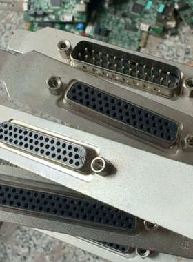 MUIti-4C/LPCI 232有二片2C/LPCIe 2