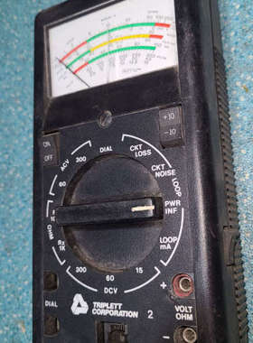 triplett   2／多功能表，成色如图