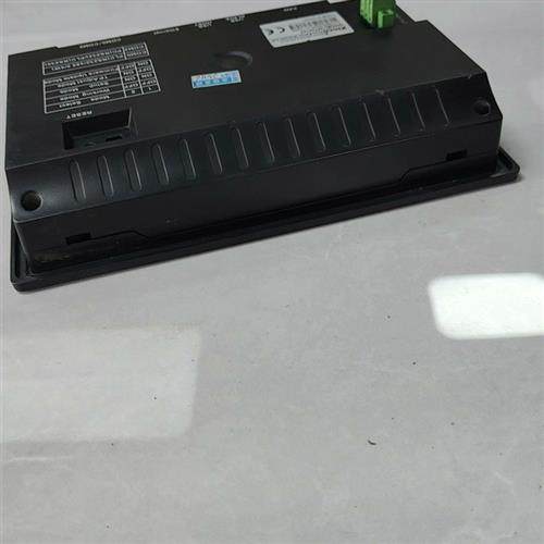 库存全新步科触摸屏,MT4414T,实物拍摄,成色如图,拆机需询价