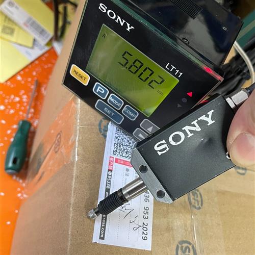 库存全新日本SONY位移传感器一LT11一套带感应头,图片实拍需询价
