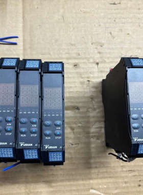 宇电温控表AI516D71，3个单价