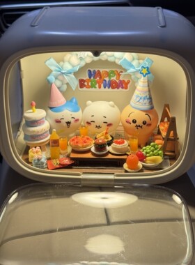 吉伊卡哇chiikawa周边盲盒红温乌萨奇公仔摆件小八玩偶太空舱礼物