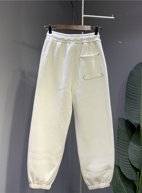 杏色卫裤女欧货2025年新款松紧腰束脚加绒加厚哈伦运动裤潮