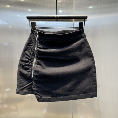 牛仔高腰半身裙2025年夏季黑色不规则褶皱洋气辣妹a字包臀裙子潮