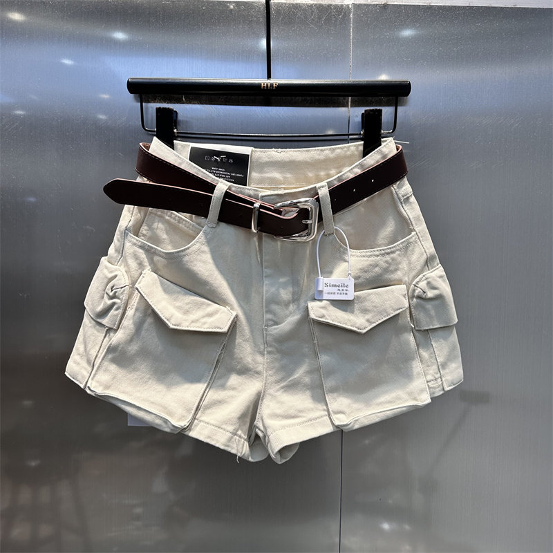 辣妹显瘦a字牛仔短裤,女装/女士精品,牛仔裤,淘宝优惠券,粉丝福利购,淘宝优惠卷