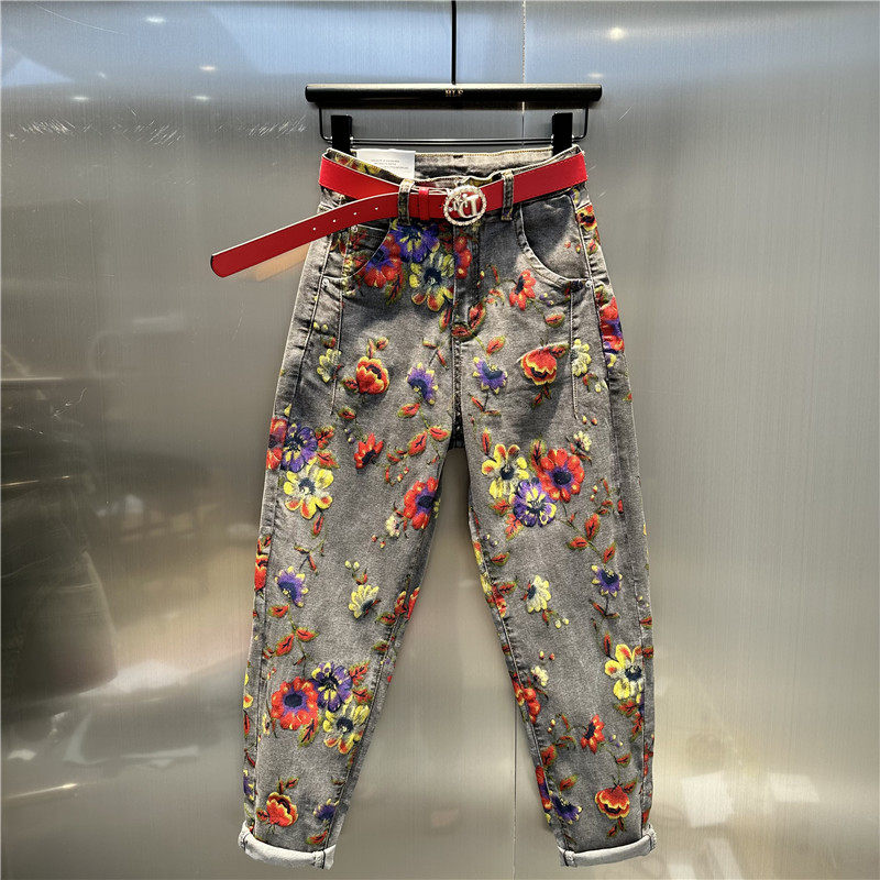 欧货2024年春秋新款烟灰色花朵印花牛仔萝卜裤宽松高腰弹力大码潮,女装/女士精品,牛仔裤,淘宝优惠券,粉丝福利购,淘宝优惠卷
