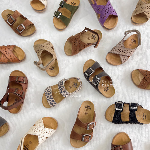 twoconme儿童交叉带凉鞋拖鞋