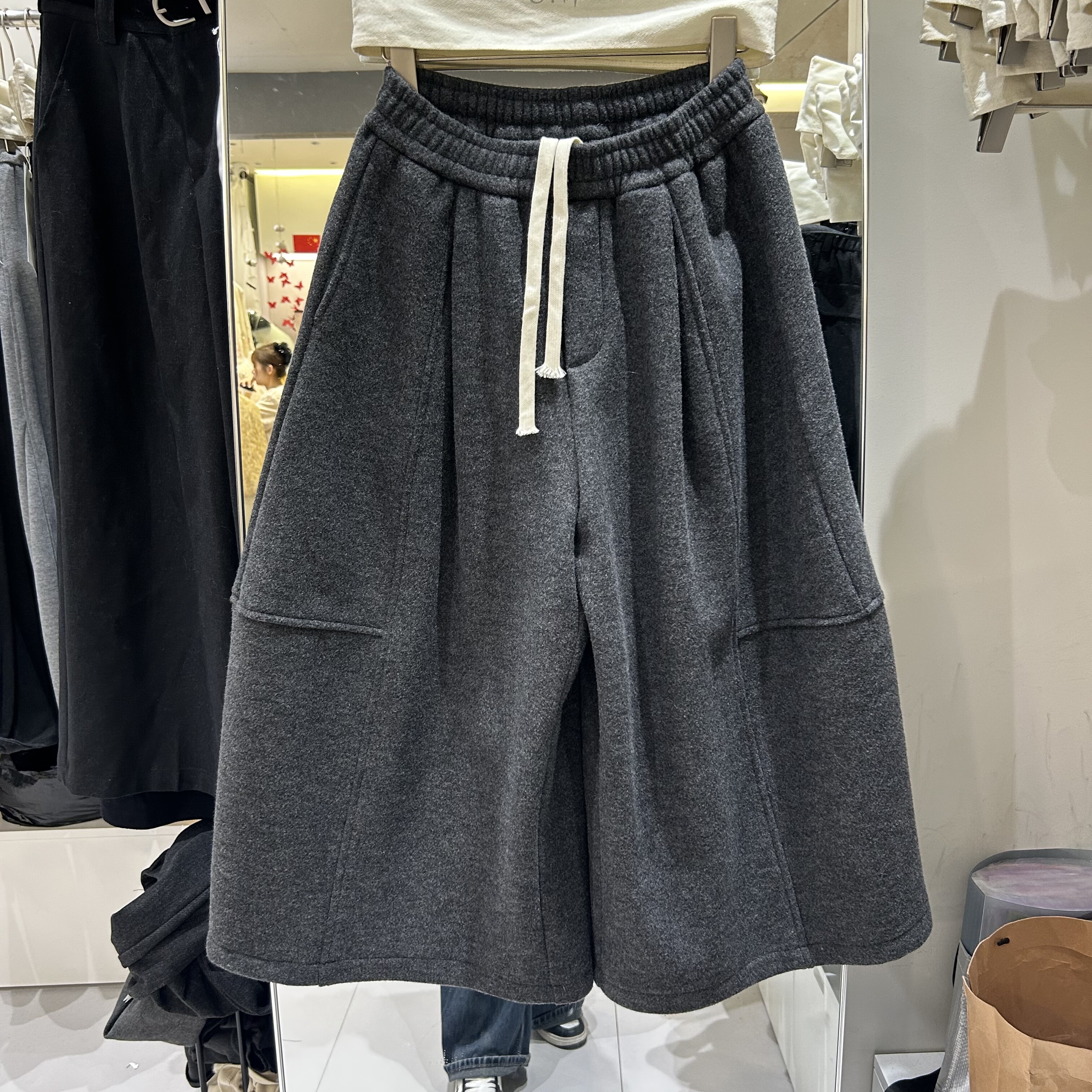 欧货抽绳八分阔腿裤女冬加绒加厚小个子宽松直筒卫裤运动风休闲裤