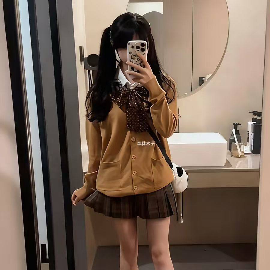 日系焦糖可颂JK制服原创开衫秋冬套装格裙针织长袖毛衣学院风软妹