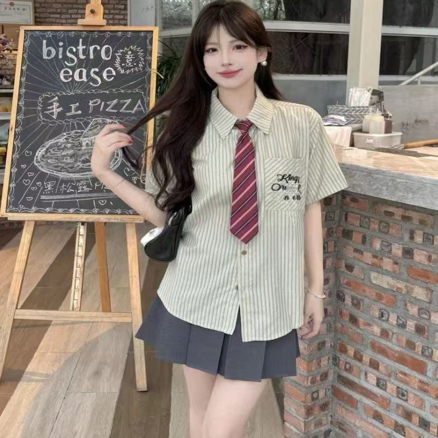 美式复古学院风绿色条纹衬衫女夏