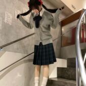 长袖 毛衣外套春秋款 上衣女格纹百褶裙 纯色开衫 学院风JK制服针织衫