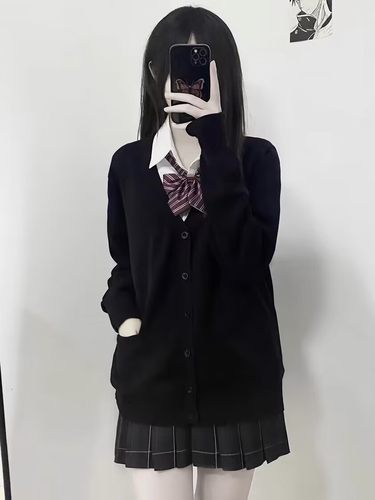 校供感深灰百搭长袖针织上衣