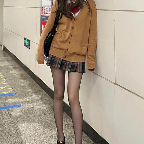 毛衣校服学院风女纯软妹针织衫