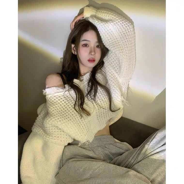 秋款女装2022年新款韩系设计小众流苏浅灰色短款毛衣开衫宽松修身
