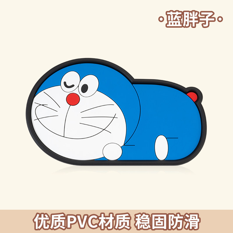 车载防滑垫汽车耐高温中控台装饰品香薰香水摆件硅胶垫子卡通女士