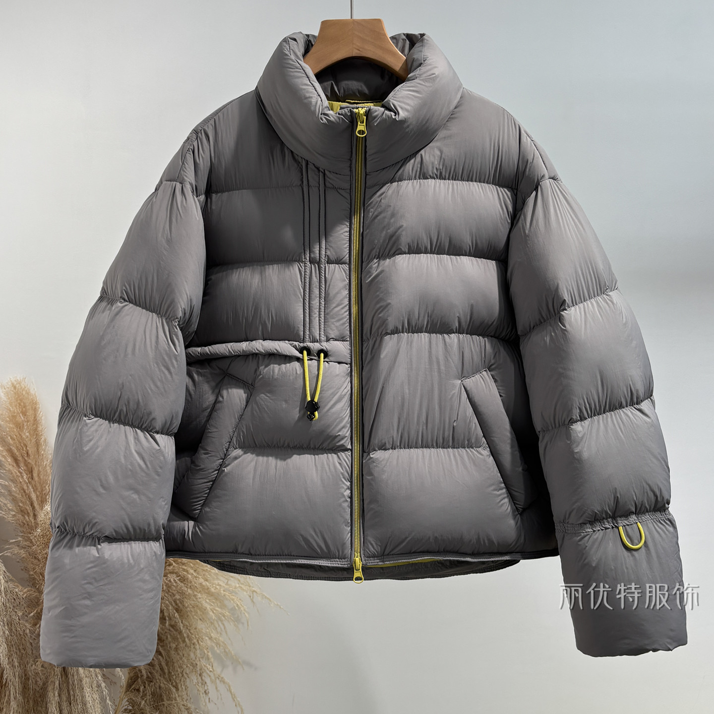 韩版宽松立领面包服女短款灰色拉链羽绒服显瘦百搭外套2025冬新款