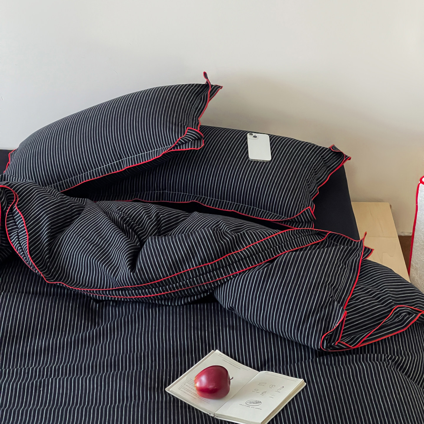 简约条纹床上四件套纯棉密拷边被套床单水洗全棉床笠双人床品男士