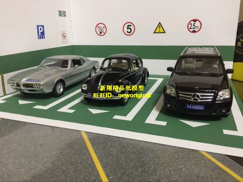 1 :: 1: 24 32 43 64 1:18 Доля автомобильной модели сцены парковки парковка