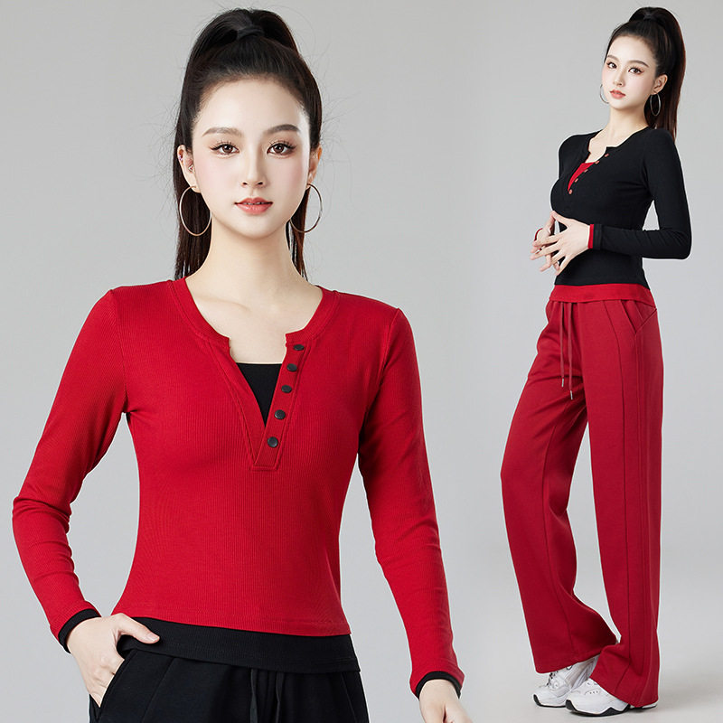 2025广场舞上衣女新款假两件V领跳舞衣服气质健身运动休闲衣百搭