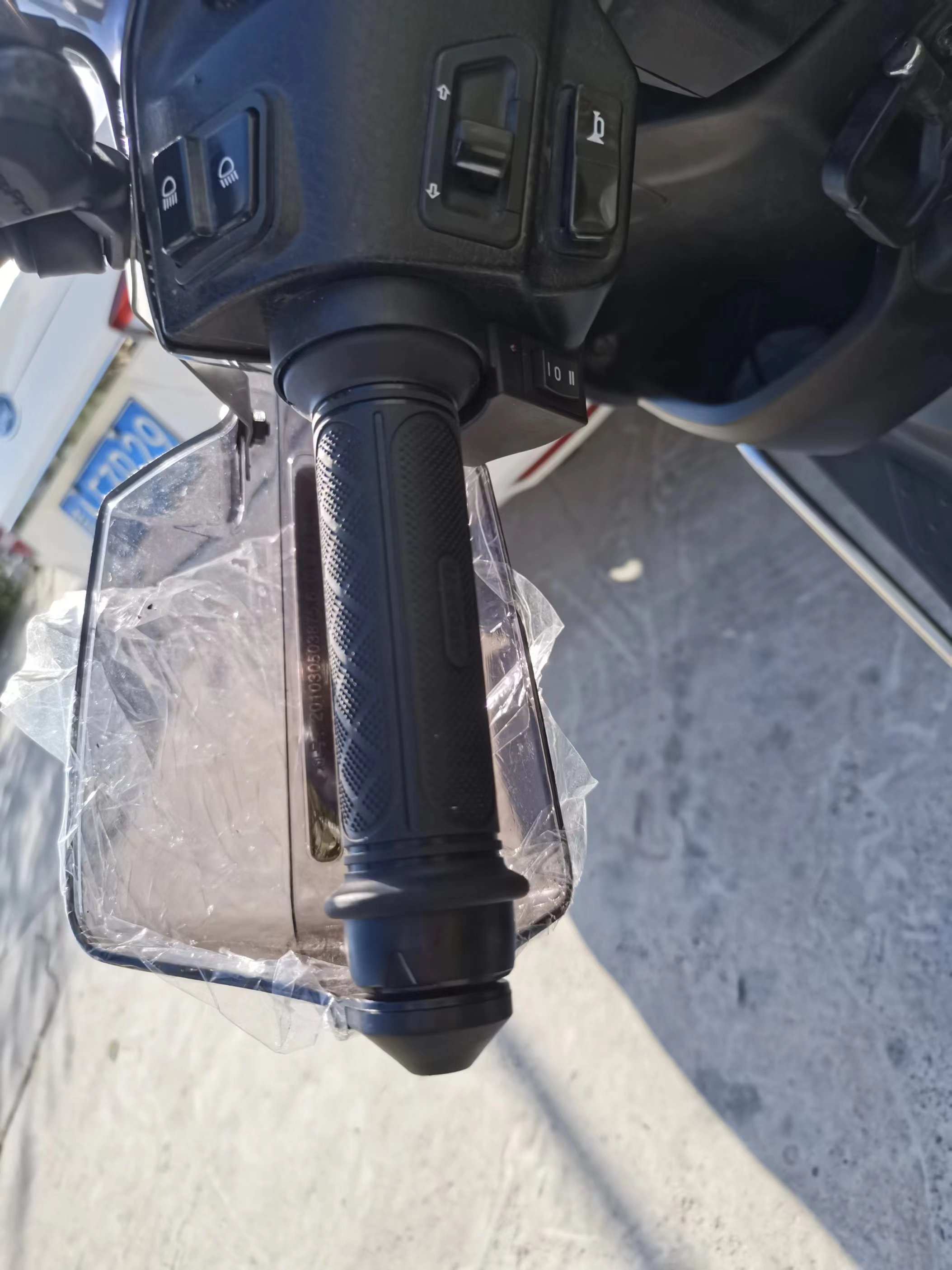 世荣摩托车改装配件电热加热发热手把手柄手套转把包邮赠送手套