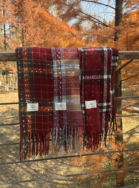 圣诞红色围巾女款2025新款冬女生高级感时尚今年流行爆款女士围脖