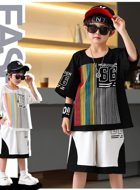 韩版男孩帅气潮装童装2026新款夏季儿童条纹短袖T恤休闲裤2件套装