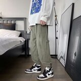 军绿色