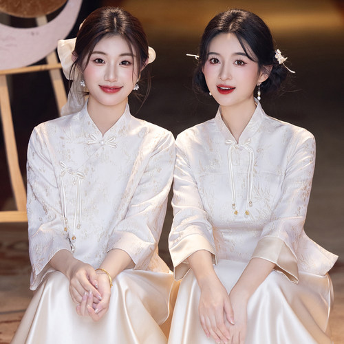 中式伴娘服2025新款姐妹团小个子香槟色绝美礼服高级感日常可穿女