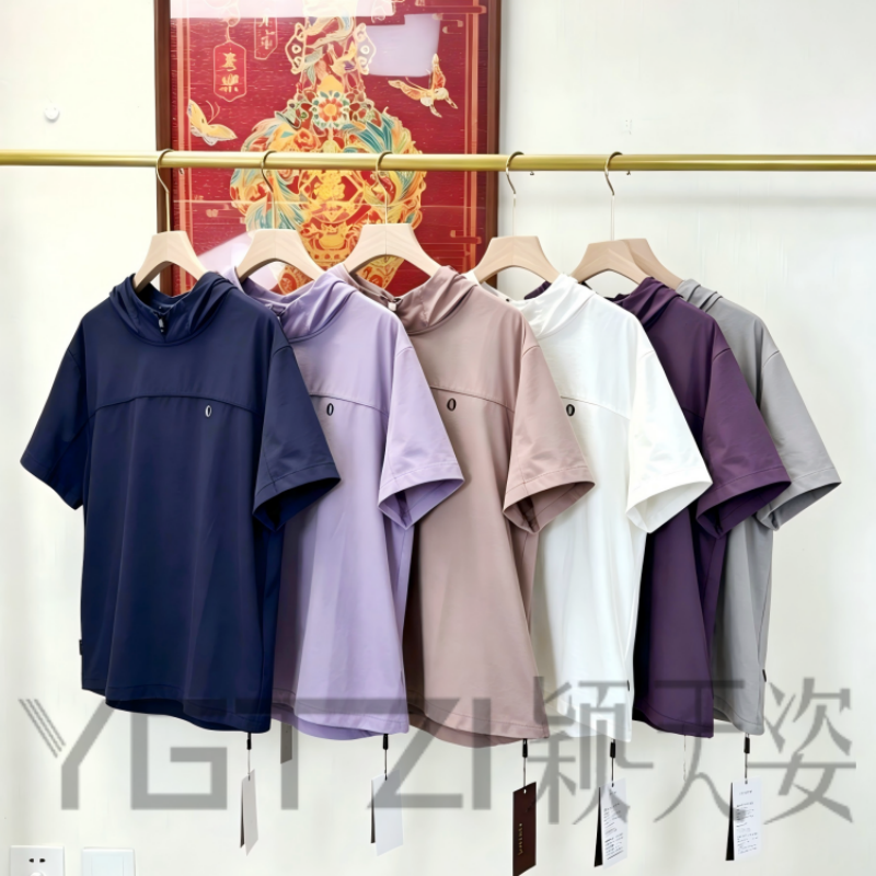 菲玛掂夏季速干显瘦连帽T恤女