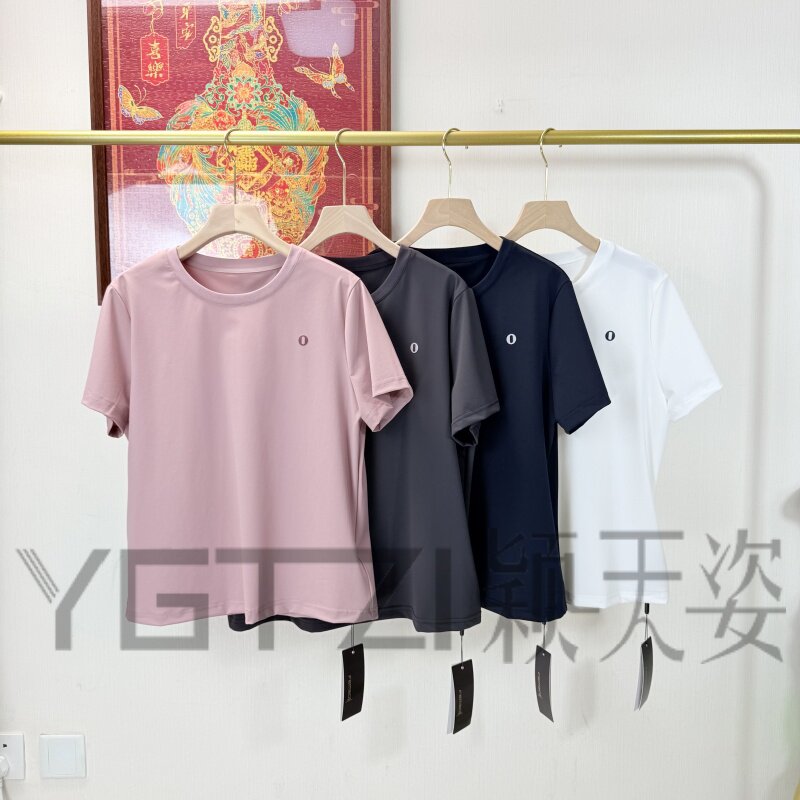 菲玛掂夏季速干显瘦T恤女