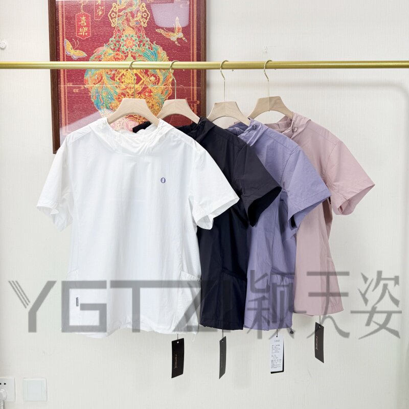 菲玛掂速干连帽显瘦女短袖T恤