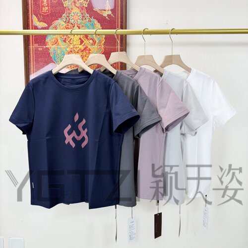 菲玛掂2026春夏显瘦短袖T恤