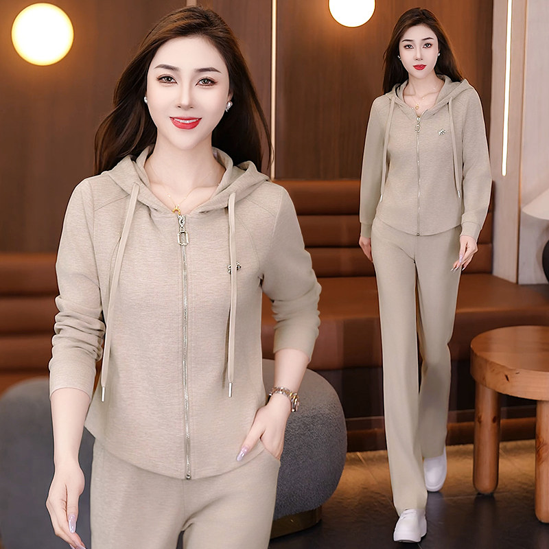 运动套装女春秋2026新款减龄时尚连帽卫衣小个子休闲跑步服两件套
