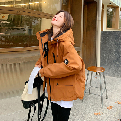 南瓜色冲锋衣白鸭绒保暖外套女2025冬季新款小个子加厚派克羽绒服